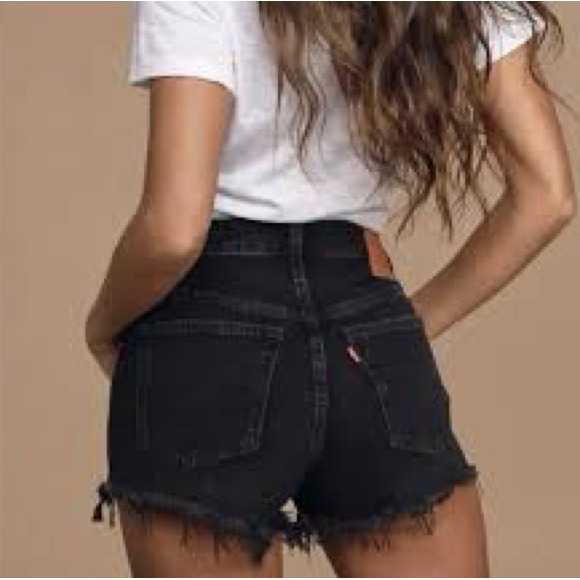 Black Levi’s Premium 501 shorts - Picture 3 of 7